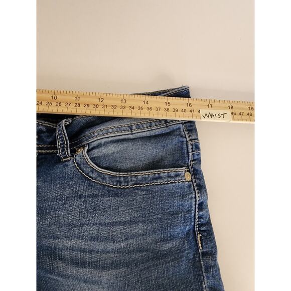 SEVEN 7 Women's Blue Denim Medium Wash Cut Off Jean Shorts SZ 10 - Picture 8 of 9